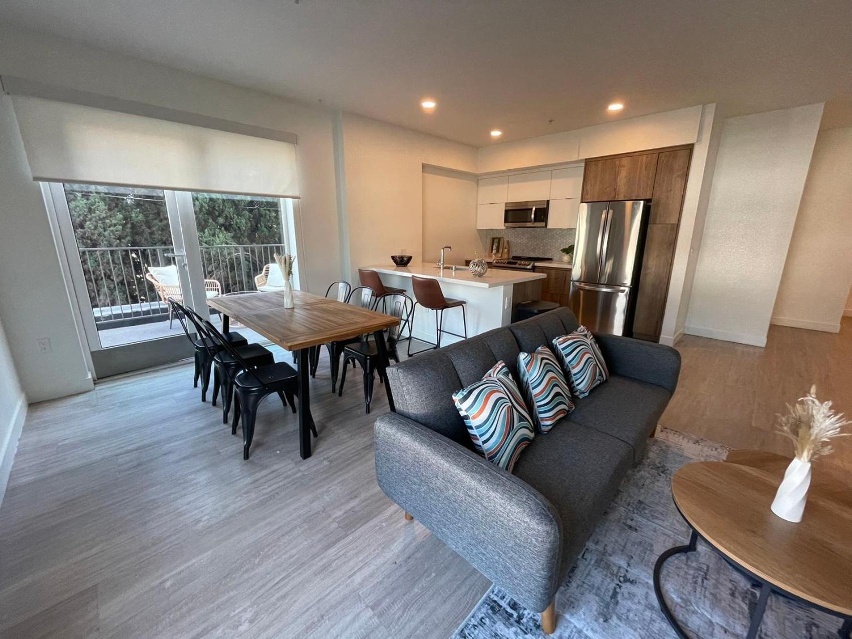 ホテル Chic Urban Retreat In Heart Of La, Steps From Attractions! ロサンゼルス エクステリア 写真