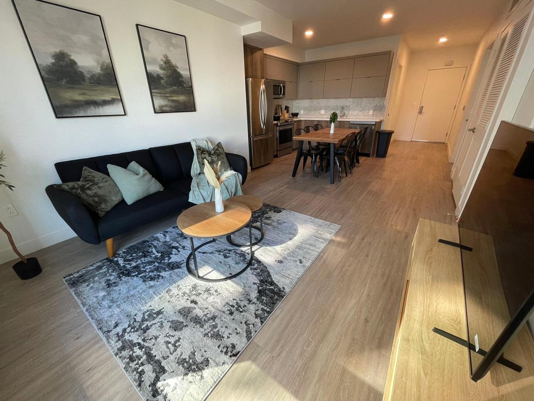 ホテル Chic Urban Retreat In Heart Of La, Steps From Attractions! ロサンゼルス エクステリア 写真