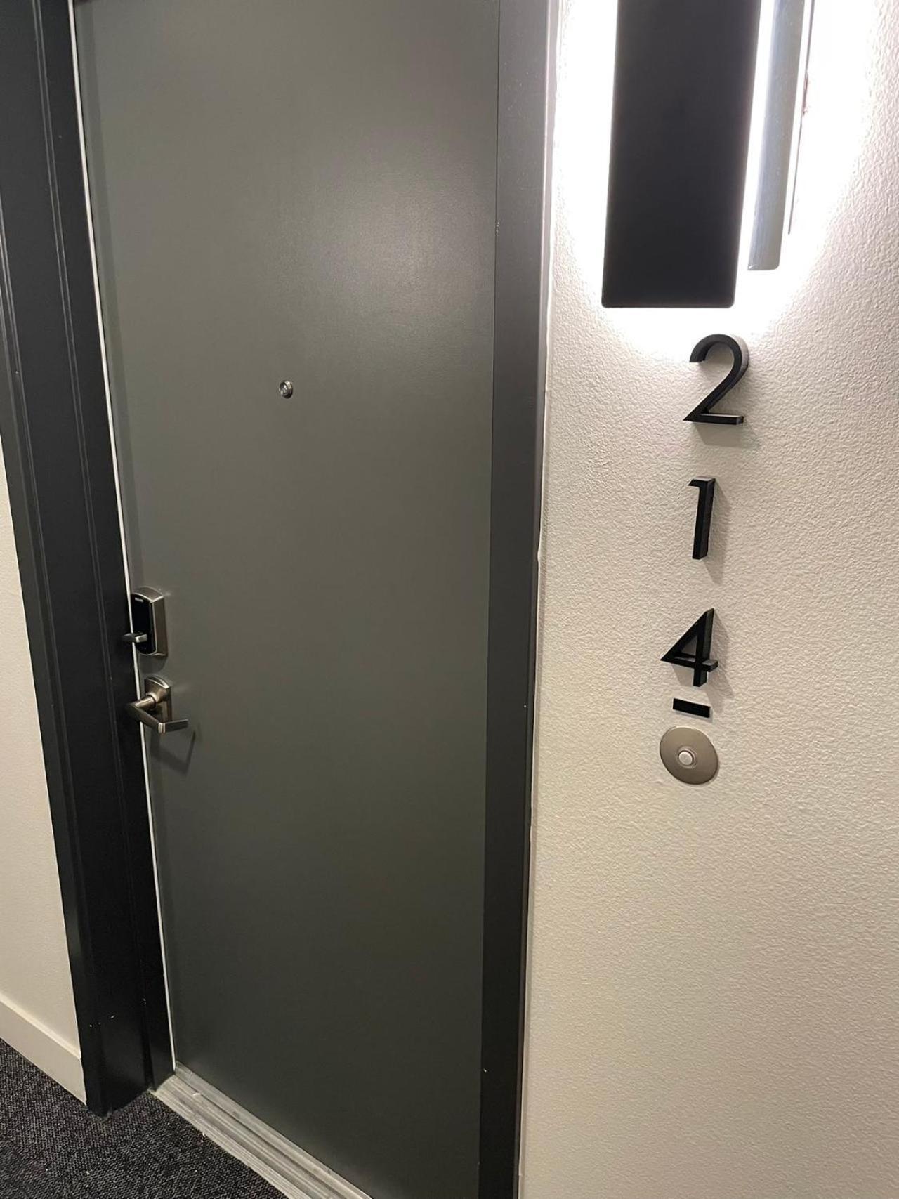 ホテル Chic Urban Retreat In Heart Of La, Steps From Attractions! ロサンゼルス エクステリア 写真